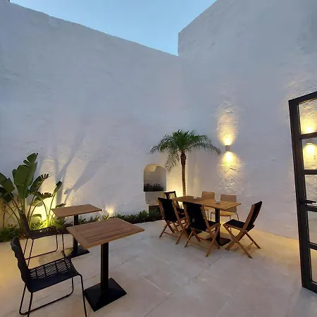 El Consul - Boutique Hotel Maó