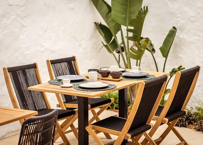 El Consul - Boutique 4* מאהון