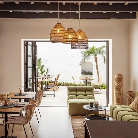 Otel El Consul - Boutique 4*